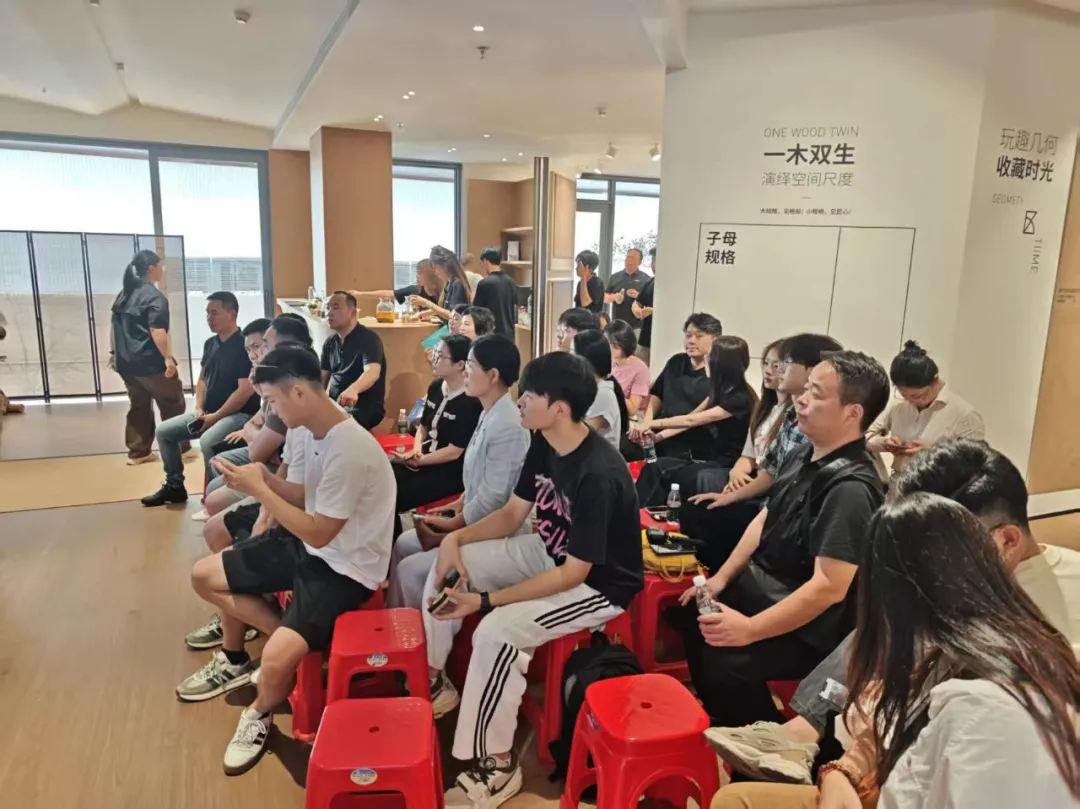 破界而生，仰见新境 | KT瓷砖2025秋季陶博会完美收官！