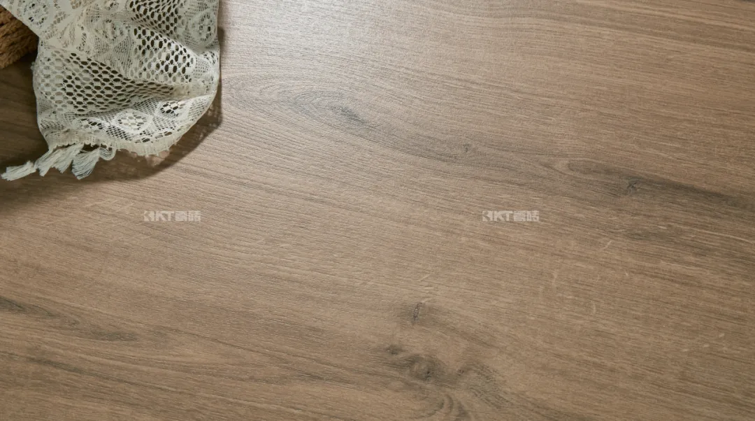 Qianmu — Silky Texture, the Warmth of Jade