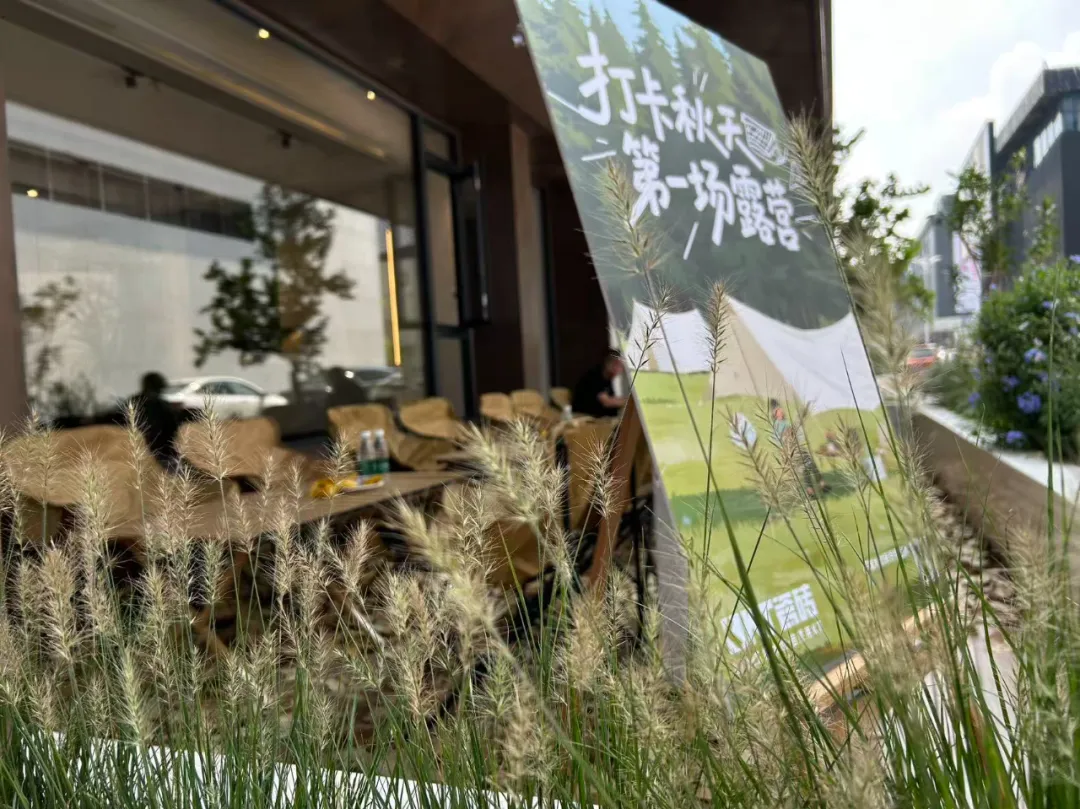 破界现场直击 | KT瓷砖陶博会首日盛况全记录！