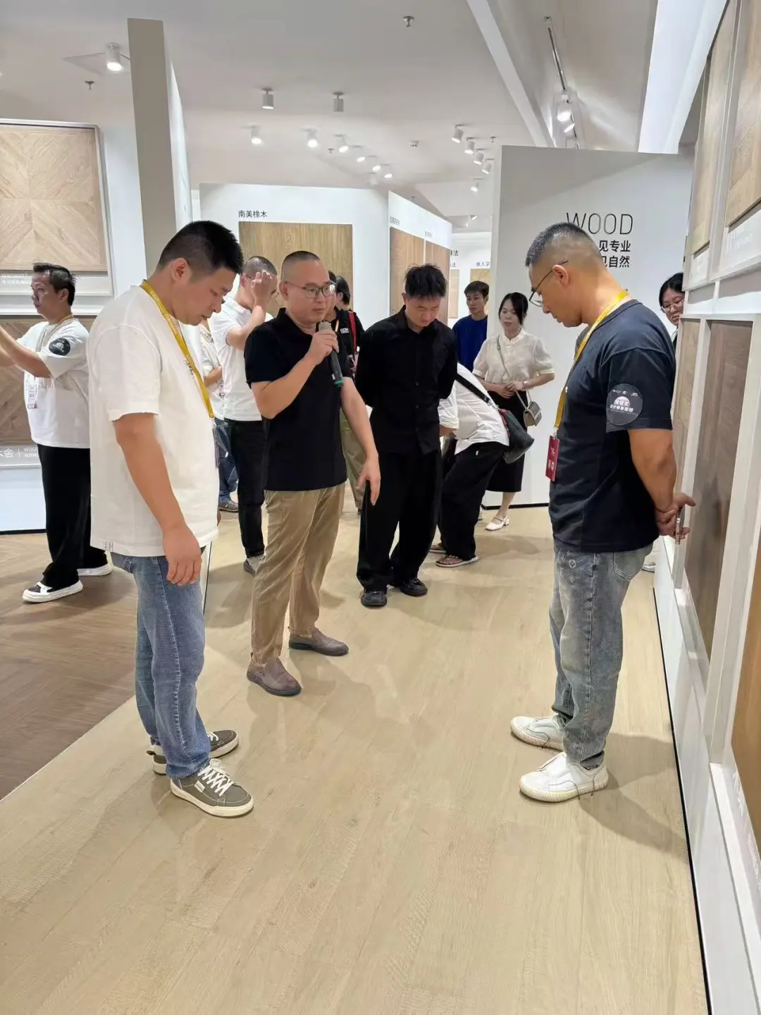 破界现场直击 | KT瓷砖陶博会首日盛况全记录！